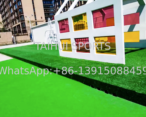 Interlocking Playground Shock Pad Soft Layer 20mm 30mm 50mm Puzzle Pad Kunstgras CFH getest