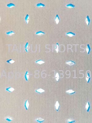 2025 TAIHUI Nieuw Ontwerp Schokpad met Nylon aan de Bovenkant en Membraanrug 30kg/m3 50kg/m3 15mm dikte voor Sportveld