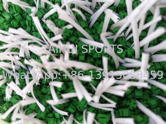 Hoge elasticiteit Hoge weerbaarheid Groene TPE-rubberinvulling voor kunstgras